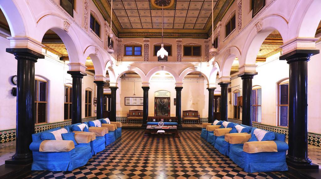 Chettinadu Mansion - An Authentic Heritage Palace Kānādukāttān Exteriér fotografie